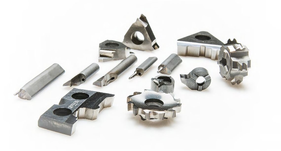 Inserti speciali a fissaggio meccanico